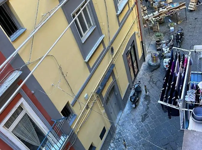 Cuore Di بيت ضيافة نابولي